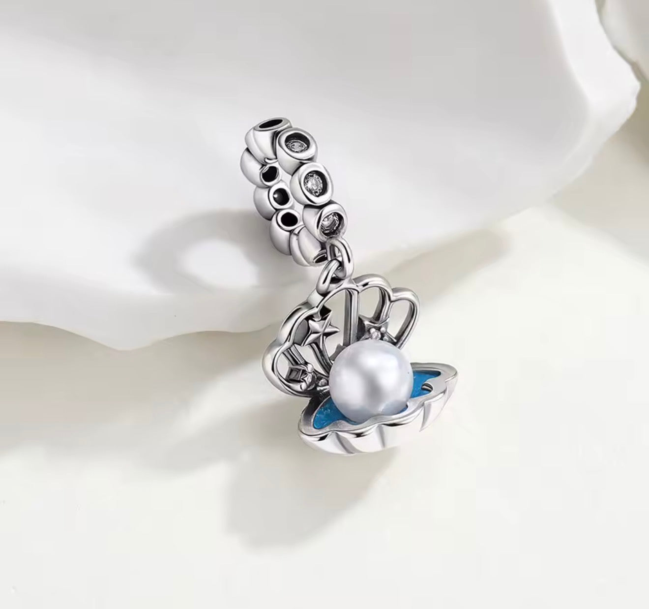 Oyster & Pearl Dangle Charm