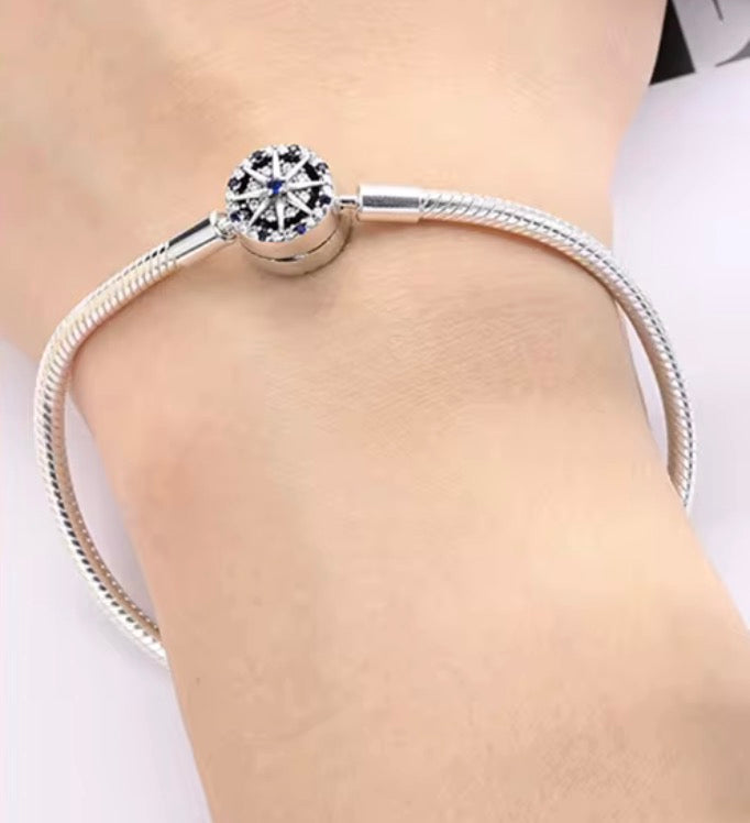 Compass Star Snake Chain Bracelet